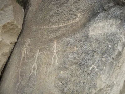 Hoehlenmalerei in der naehe von Baku