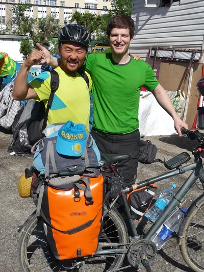 Wir haben Sam in Taraz per Zufall (!!) wieder getroffen - unglaublich!